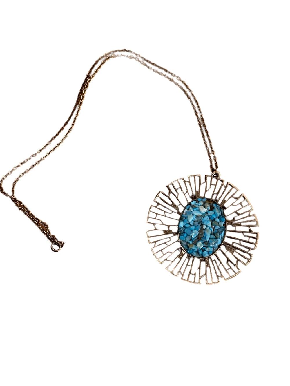 Turquoise Chip Pendant Necklace